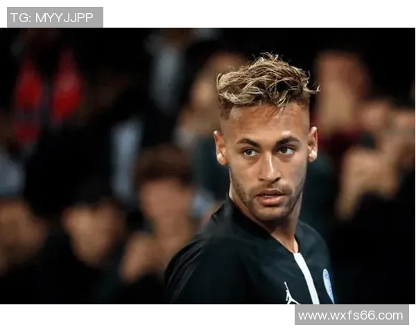 内马尔的足球传奇之路：从巴西小将到世界巨星的成长历程